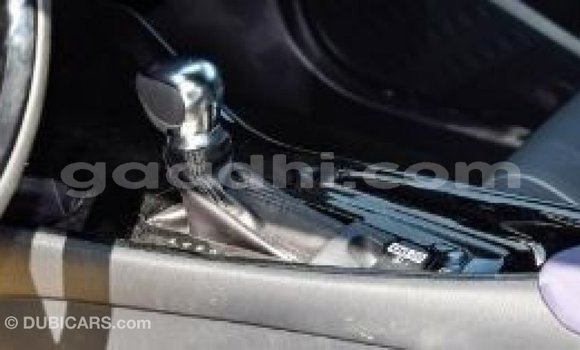 اشتري Imported Toyota C-HR آخر سيارة في Import - Dubai في الصومال اشتري Imported Toyota C-HR آخر سيارة في Import - Dubai في الصومال