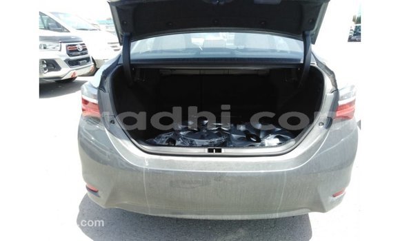 اشتري Imported Toyota Corolla آخر سيارة في Import - Dubai في الصومال اشتري Imported Toyota Corolla آخر سيارة في Import - Dubai في الصومال