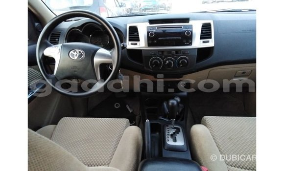 Imported Toyota Fortuner White Makiinaa iti Import - Dubai keessatti Somalia keessatti Imported Toyota Fortuner White Makiinaa iti Import - Dubai keessatti Somalia keessatti