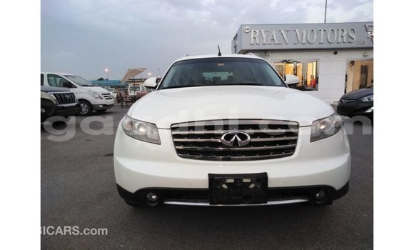 Imported Infiniti FX White Makiinaa iti Import - Dubai keessatti Somalia keessatti Imported Infiniti FX White Makiinaa iti Import - Dubai keessatti Somalia keessatti