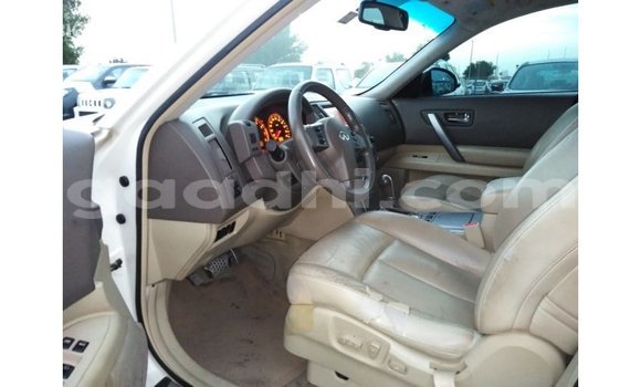Imported Infiniti FX White Makiinaa iti Import - Dubai keessatti Somalia keessatti Imported Infiniti FX White Makiinaa iti Import - Dubai keessatti Somalia keessatti