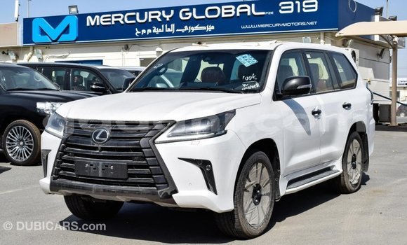 اشتري Imported Lexus LX أبيض سيارة في Import - Dubai في الصومال اشتري Imported Lexus LX أبيض سيارة في Import - Dubai في الصومال