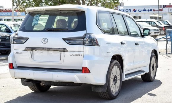 اشتري Imported Lexus LX أبيض سيارة في Import - Dubai في الصومال اشتري Imported Lexus LX أبيض سيارة في Import - Dubai في الصومال