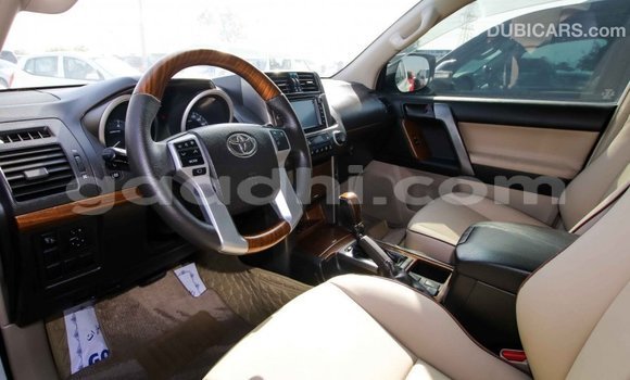 اشتري Imported Toyota Prado أبيض سيارة في Import - Dubai في الصومال اشتري Imported Toyota Prado أبيض سيارة في Import - Dubai في الصومال