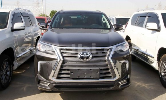 Imported Toyota Fortuner Other Makiinaa iti Import - Dubai keessatti Somalia keessatti Imported Toyota Fortuner Other Makiinaa iti Import - Dubai keessatti Somalia keessatti