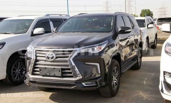 Imported Toyota Fortuner Other Makiinaa iti Import - Dubai keessatti Somalia keessatti Imported Toyota Fortuner Other Makiinaa iti Import - Dubai keessatti Somalia keessatti