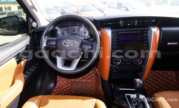 Imported Toyota Fortuner Other Makiinaa iti Import - Dubai keessatti Somalia keessatti Imported Toyota Fortuner Other Makiinaa iti Import - Dubai keessatti Somalia keessatti