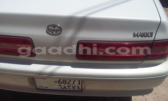 ይግዙ ያገለገለ Toyota 4Runner ነጭ መኪና በ ሞቃዲሾ በ ሶማሊያ ይግዙ ያገለገለ Toyota 4Runner ነጭ መኪና በ ሞቃዲሾ በ ሶማሊያ