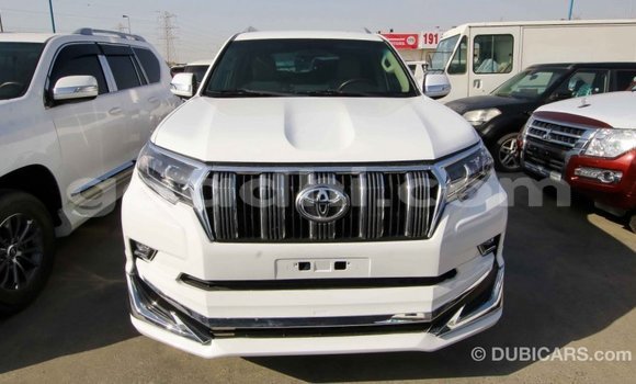 Imported Toyota Prado White Makiinaa iti Import - Dubai keessatti Somalia keessatti Imported Toyota Prado White Makiinaa iti Import - Dubai keessatti Somalia keessatti
