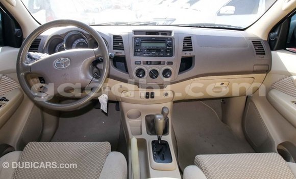 ይግዙ Imported Toyota Fortuner ነጭ መኪና በ Import - Dubai በ ሶማሊያ ይግዙ Imported Toyota Fortuner ነጭ መኪና በ Import - Dubai በ ሶማሊያ