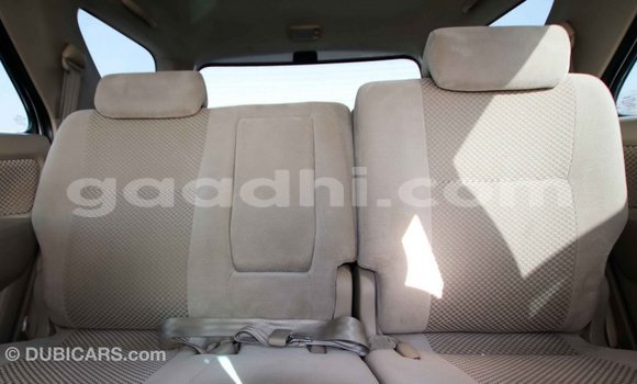 ይግዙ Imported Toyota Fortuner ነጭ መኪና በ Import - Dubai በ ሶማሊያ ይግዙ Imported Toyota Fortuner ነጭ መኪና በ Import - Dubai በ ሶማሊያ