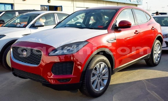 Acheter Import Voiture Jaguar E-Pace Rouge à Import - Dubai, Somalie Acheter Import Voiture Jaguar E-Pace Rouge à Import - Dubai, Somalie