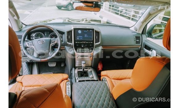 اشتري Imported Toyota Land Cruiser أسود سيارة في Import - Dubai في الصومال اشتري Imported Toyota Land Cruiser أسود سيارة في Import - Dubai في الصومال
