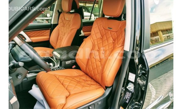 اشتري Imported Toyota Land Cruiser أسود سيارة في Import - Dubai في الصومال اشتري Imported Toyota Land Cruiser أسود سيارة في Import - Dubai في الصومال