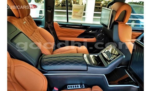 اشتري Imported Lexus LX أسود سيارة في Import - Dubai في الصومال اشتري Imported Lexus LX أسود سيارة في Import - Dubai في الصومال