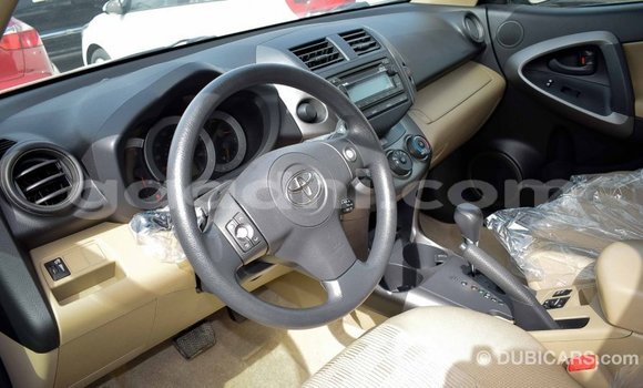 Imported Toyota HiAce Other Netiree iti Import - Dubai keessatti Somalia keessatti Imported Toyota HiAce Other Netiree iti Import - Dubai keessatti Somalia keessatti