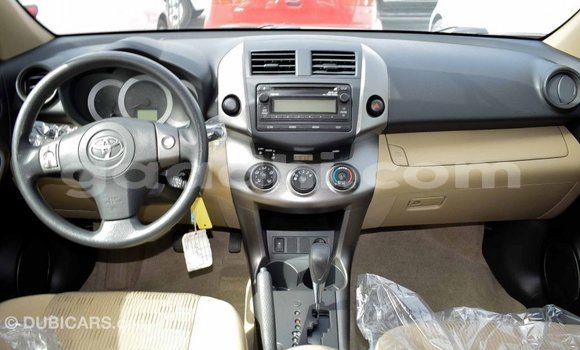 Imported Toyota HiAce Other Netiree iti Import - Dubai keessatti Somalia keessatti Imported Toyota HiAce Other Netiree iti Import - Dubai keessatti Somalia keessatti