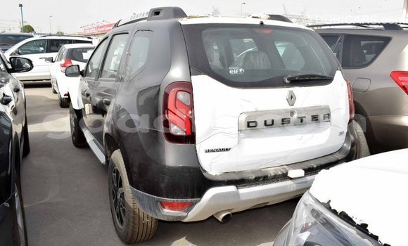 Imported Renault Duster Black Makiinaa iti Import - Dubai keessatti Somalia keessatti Imported Renault Duster Black Makiinaa iti Import - Dubai keessatti Somalia keessatti