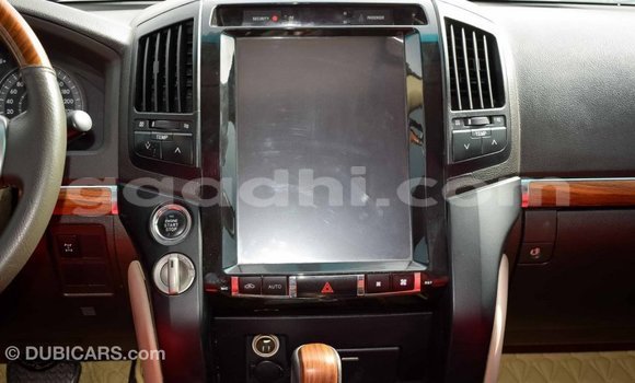 اشتري Imported Toyota Land Cruiser أسود سيارة في Import - Dubai في الصومال اشتري Imported Toyota Land Cruiser أسود سيارة في Import - Dubai في الصومال