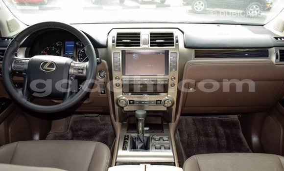 Imported Lexus GX White Makiinaa iti Import - Dubai keessatti Somalia keessatti Imported Lexus GX White Makiinaa iti Import - Dubai keessatti Somalia keessatti