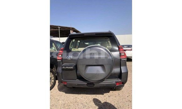 Nunua Imported Toyota Prado Nyingine Gari ndani ya Import - Dubai nchini Somalia Nunua Imported Toyota Prado Nyingine Gari ndani ya Import - Dubai nchini Somalia