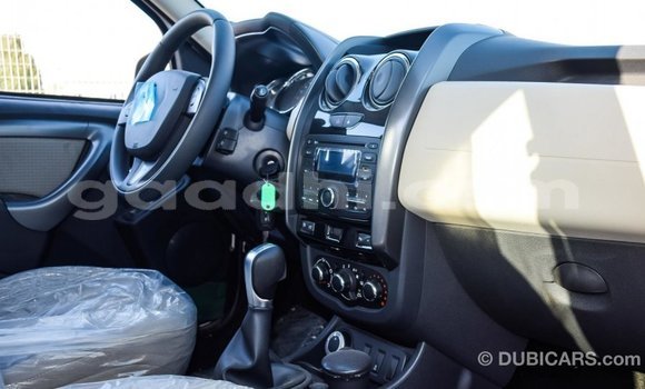 Imported Renault Duster White Makiinaa iti Import - Dubai keessatti Somalia keessatti Imported Renault Duster White Makiinaa iti Import - Dubai keessatti Somalia keessatti