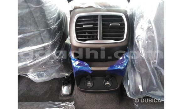 Imported Hyundai Santa Fe White Makiinaa iti Import - Dubai keessatti Somalia keessatti Imported Hyundai Santa Fe White Makiinaa iti Import - Dubai keessatti Somalia keessatti