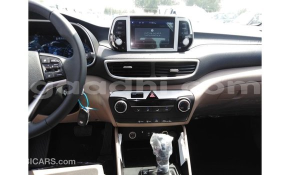 اشتري Imported Hyundai Tucson آخر سيارة في Import - Dubai في الصومال اشتري Imported Hyundai Tucson آخر سيارة في Import - Dubai في الصومال