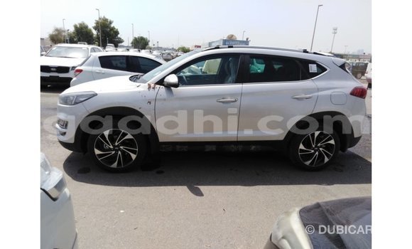 اشتري Imported Hyundai Tucson آخر سيارة في Import - Dubai في الصومال اشتري Imported Hyundai Tucson آخر سيارة في Import - Dubai في الصومال