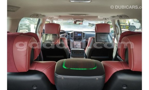 Buy Import Toyota Land Cruiser Black Car in Import - Dubai in Somalia Buy Import Toyota Land Cruiser Black Car in Import - Dubai in Somalia