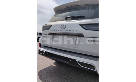 اشتري Imported Lexus LX أبيض سيارة في Import - Dubai في الصومال اشتري Imported Lexus LX أبيض سيارة في Import - Dubai في الصومال