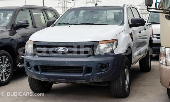 ይግዙ Imported Ford Ranger ነጭ መኪና በ Import - Dubai በ ሶማሊያ ይግዙ Imported Ford Ranger ነጭ መኪና በ Import - Dubai በ ሶማሊያ