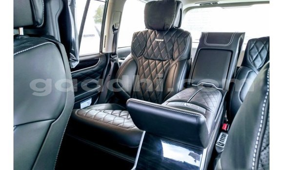 اشتري Imported Lexus LX آخر سيارة في Import - Dubai في الصومال اشتري Imported Lexus LX آخر سيارة في Import - Dubai في الصومال