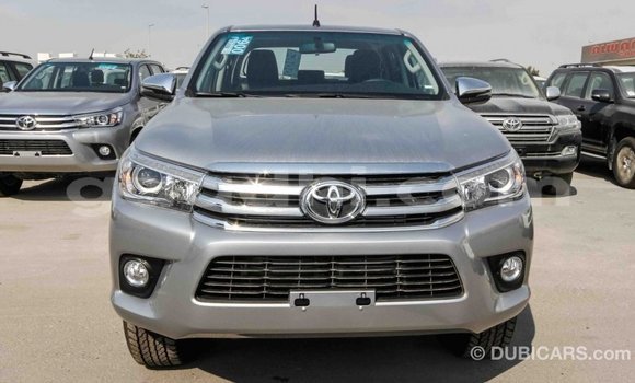 اشتري Imported Toyota Hilux آخر سيارة في Import - Dubai في الصومال اشتري Imported Toyota Hilux آخر سيارة في Import - Dubai في الصومال