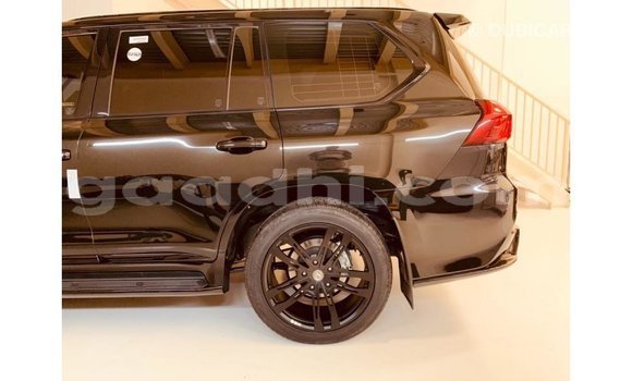 اشتري Imported Lexus LX أسود سيارة في Import - Dubai في الصومال اشتري Imported Lexus LX أسود سيارة في Import - Dubai في الصومال