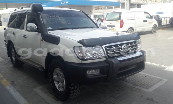 Buy New Toyota Land Cruiser Black Car in Mogadishu in Somalia Buy New Toyota Land Cruiser Black Car in Mogadishu in Somalia