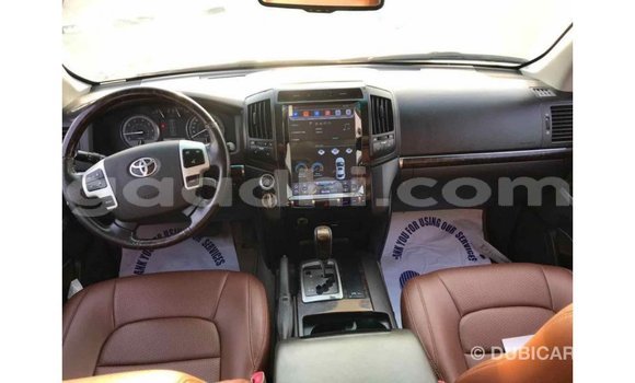 اشتري Imported Toyota Land Cruiser أسود سيارة في Import - Dubai في الصومال اشتري Imported Toyota Land Cruiser أسود سيارة في Import - Dubai في الصومال