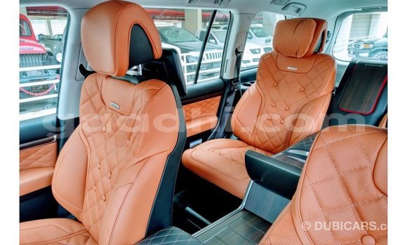 اشتري Imported Toyota Land Cruiser أسود سيارة في Import - Dubai في الصومال اشتري Imported Toyota Land Cruiser أسود سيارة في Import - Dubai في الصومال