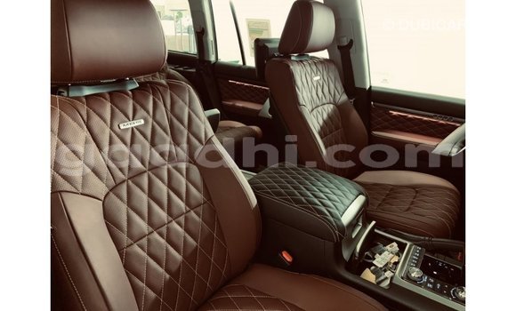 Buy Import Toyota Land Cruiser Black Car in Import - Dubai in Somalia Buy Import Toyota Land Cruiser Black Car in Import - Dubai in Somalia