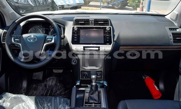 Buy New Toyota Land Cruiser Prado Black Car in Import - Dubai in Somalia Buy New Toyota Land Cruiser Prado Black Car in Import - Dubai in Somalia