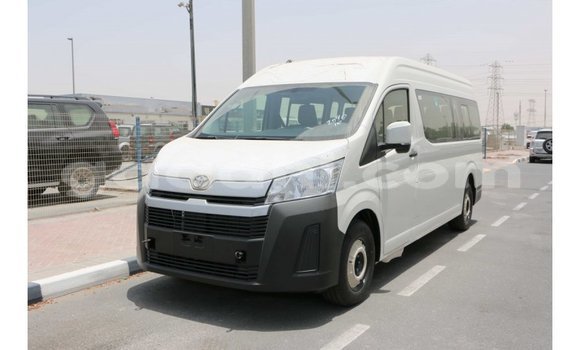 Buy Import Toyota Hiace White Car in Import - Dubai in Somalia Buy Import Toyota Hiace White Car in Import - Dubai in Somalia