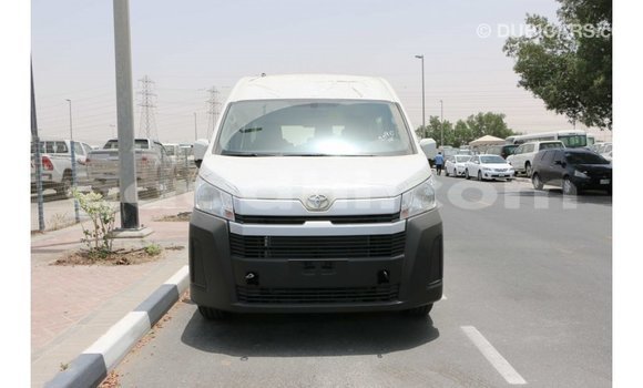 Buy Import Toyota Hiace White Car in Import - Dubai in Somalia Buy Import Toyota Hiace White Car in Import - Dubai in Somalia