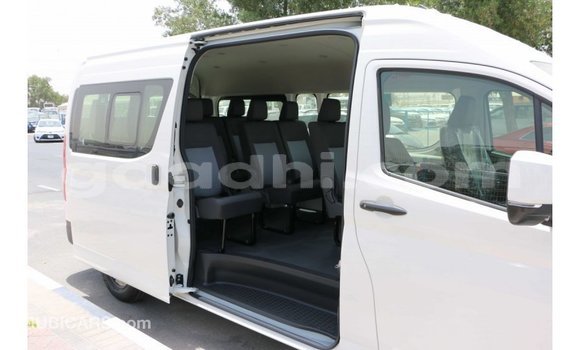 Buy Import Toyota Hiace White Car in Import - Dubai in Somalia Buy Import Toyota Hiace White Car in Import - Dubai in Somalia