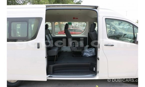 Buy Import Toyota Hiace White Car in Import - Dubai in Somalia Buy Import Toyota Hiace White Car in Import - Dubai in Somalia