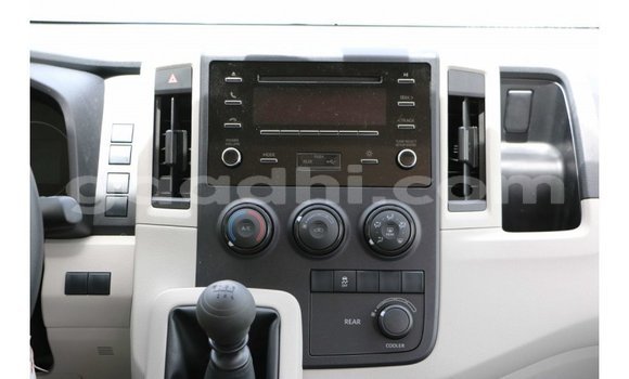 Buy Import Toyota Hiace White Car in Import - Dubai in Somalia Buy Import Toyota Hiace White Car in Import - Dubai in Somalia