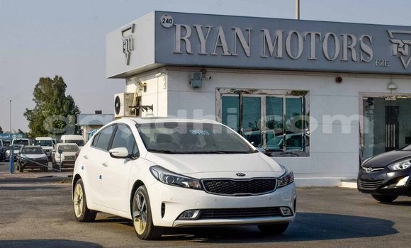 Buy Import Kia Cerato White Car in Import - Dubai in Somalia