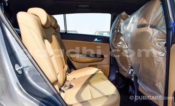 اشتري Imported Kia Sportage آخر سيارة في Import - Dubai في الصومال اشتري Imported Kia Sportage آخر سيارة في Import - Dubai في الصومال