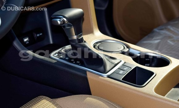 اشتري Imported Kia Sportage آخر سيارة في Import - Dubai في الصومال اشتري Imported Kia Sportage آخر سيارة في Import - Dubai في الصومال