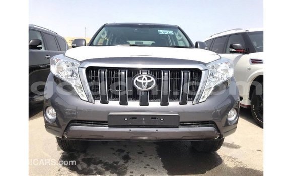 Acheter Import Voiture Toyota Prado Autre à Import - Dubai, Somalie Acheter Import Voiture Toyota Prado Autre à Import - Dubai, Somalie