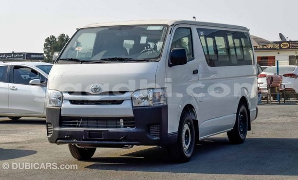 اشتري Imported Toyota Hiace أبيض سيارة في Import - Dubai في الصومال اشتري Imported Toyota Hiace أبيض سيارة في Import - Dubai في الصومال